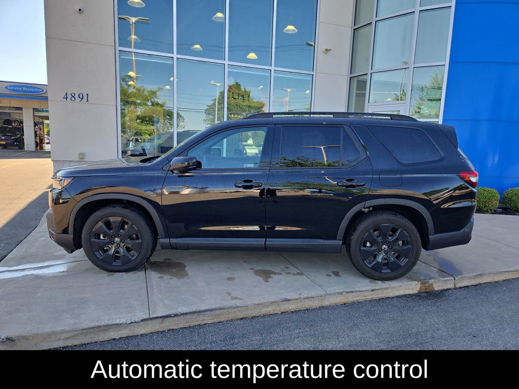 Used 2026 Honda Pilot Black Edition image 6