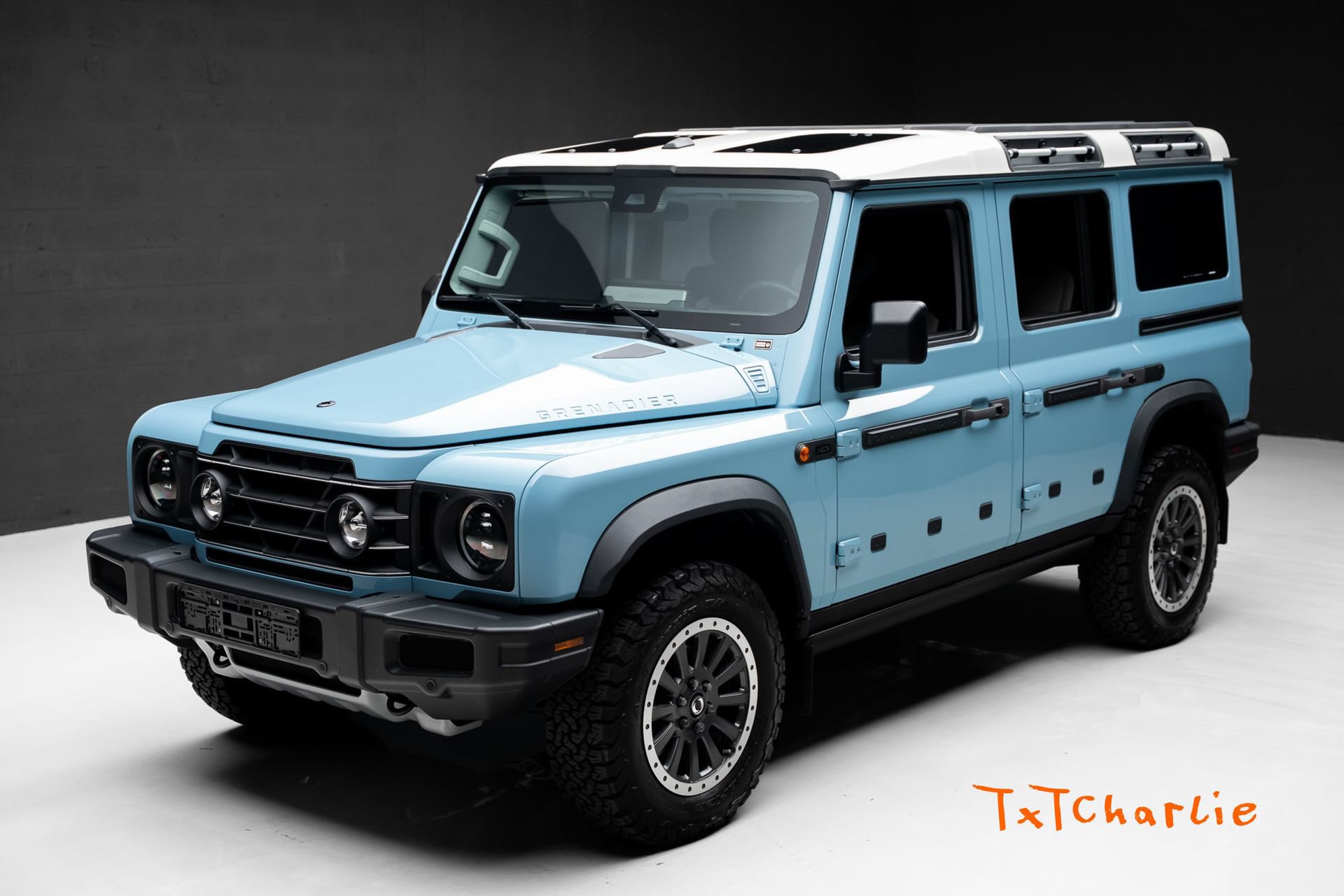 Used 2024 INEOS Grenadier Station Wagon AWD/4WD image 1