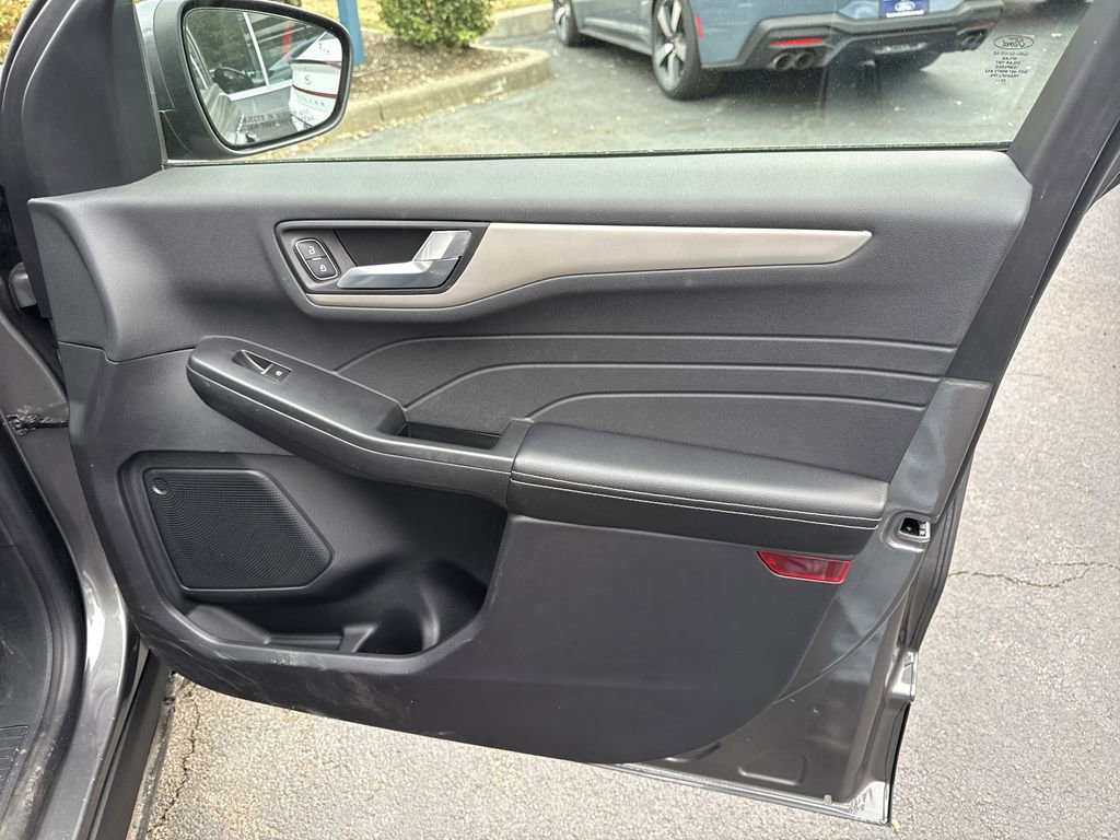 Used 2022 Ford Escape SEL AWD/4WD image 26