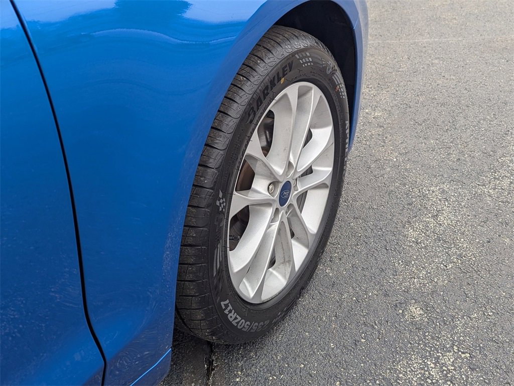 Used 2020 Ford Fusion SE image 28