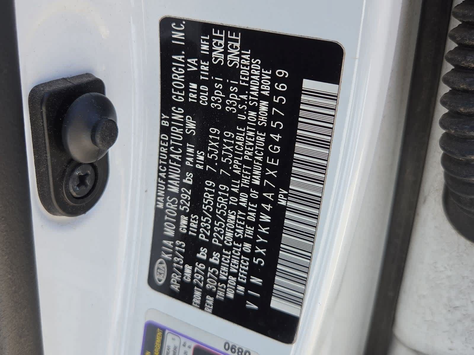 Used 2014 Kia Sorento SX w/ 3rd Row Package FWD image 34