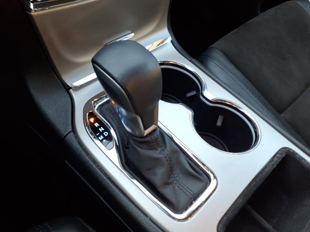 Used 2019 Jeep Grand Cherokee Altitude image 21