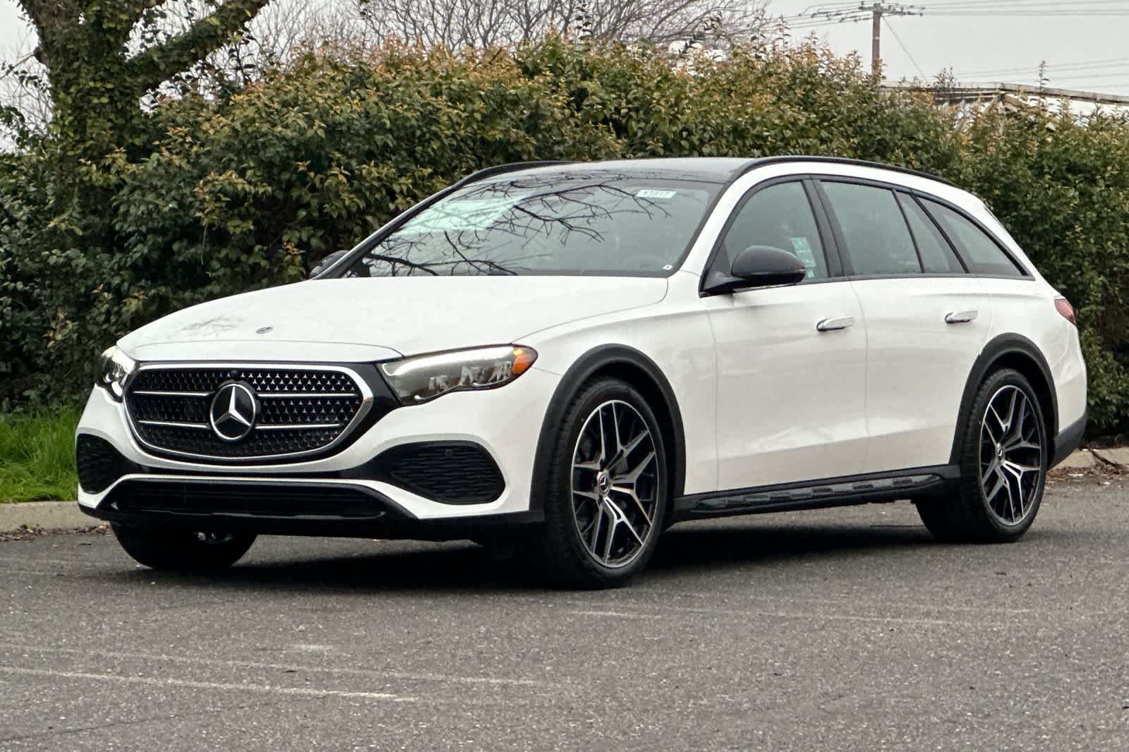 New 2026 Mercedes-Benz E 450 4MATIC All-Terrain Wagon image 7