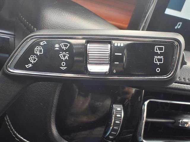 Certified 2023 Lincoln Nautilus Reserve image 16