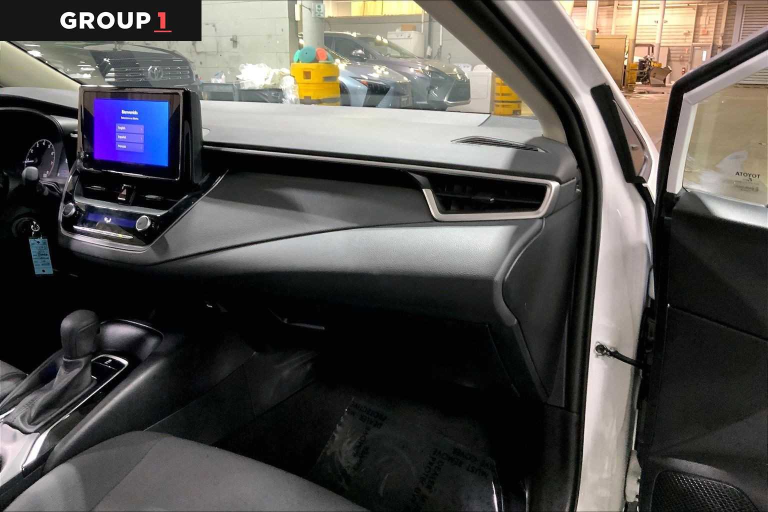 Used 2023 Toyota Corolla LE image 19