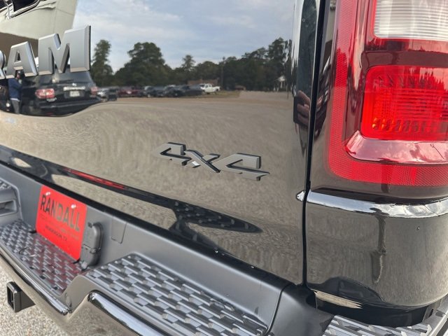 New 2026 RAM 1500 4x4 Crew Cab image 54