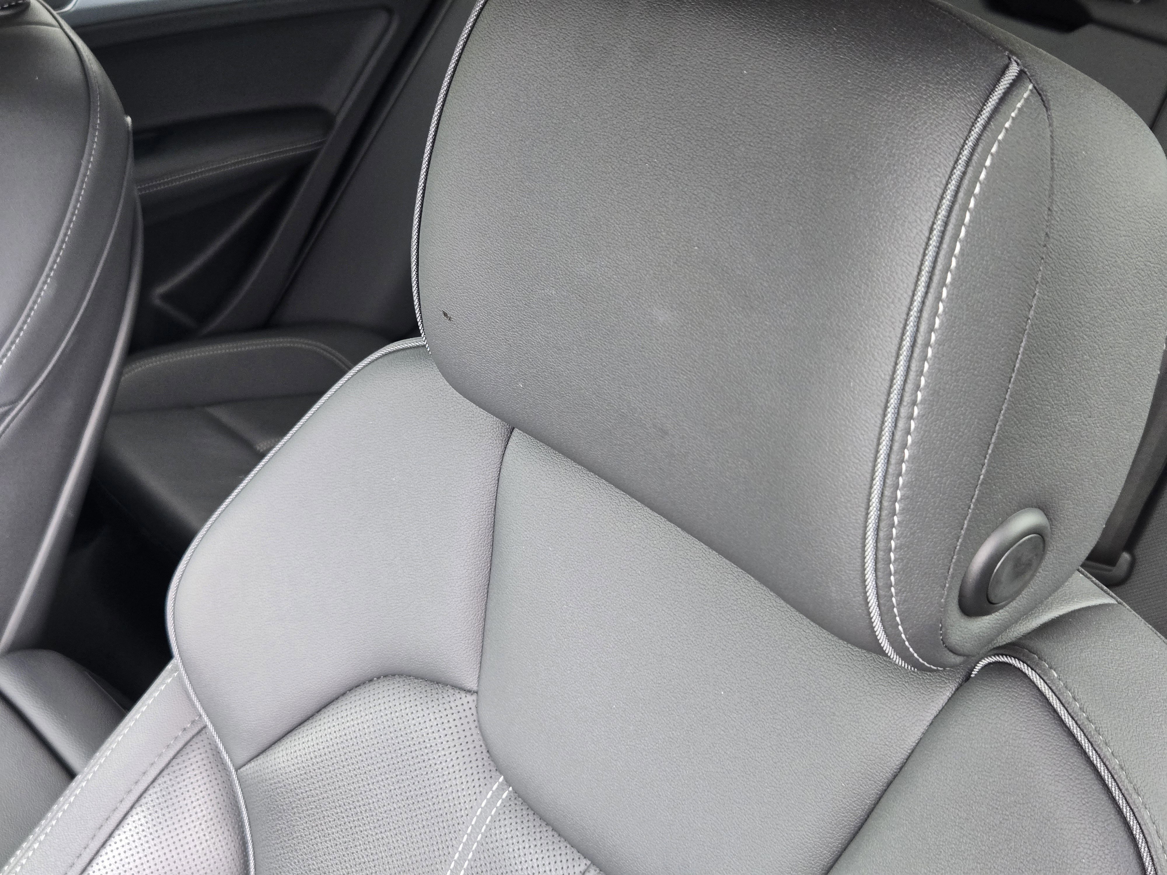 Used 2024 Audi Q5 2.0T Premium Plus w/ Premium Plus Package AWD/4WD image 22