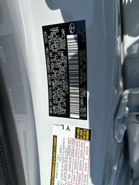 Certified 2024 Toyota Prius XLE FWD image 17