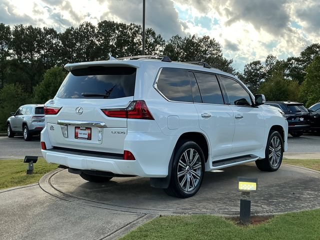 Used 2016 Lexus LX 570 4WD w/ Luxury Package image 8