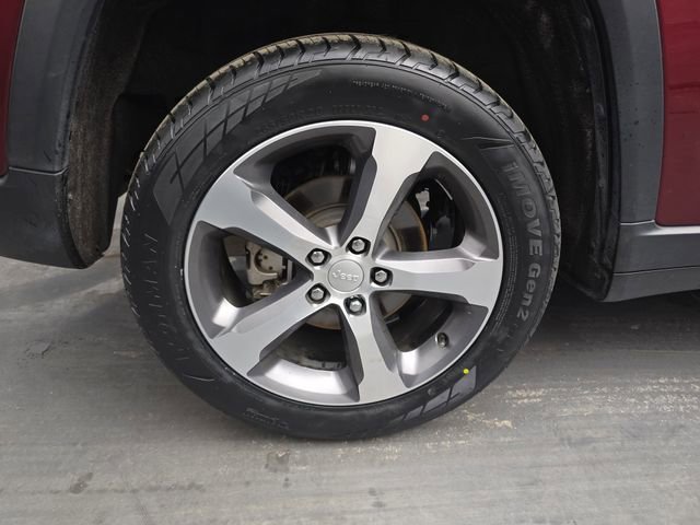 Used 2023 Jeep Grand Cherokee Limited w/ Trailer Tow Prep Group (B) image 20