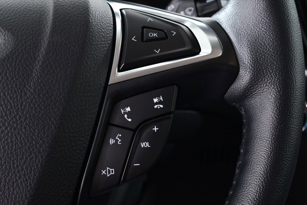 Used 2024 Ford Edge SEL w/ Convenience Package image 34