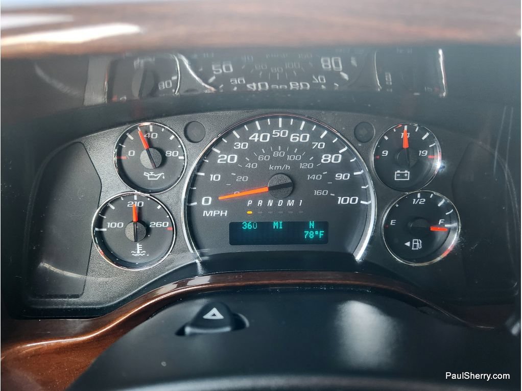 Used 2015 Chevrolet Express 2500 RWD image 27