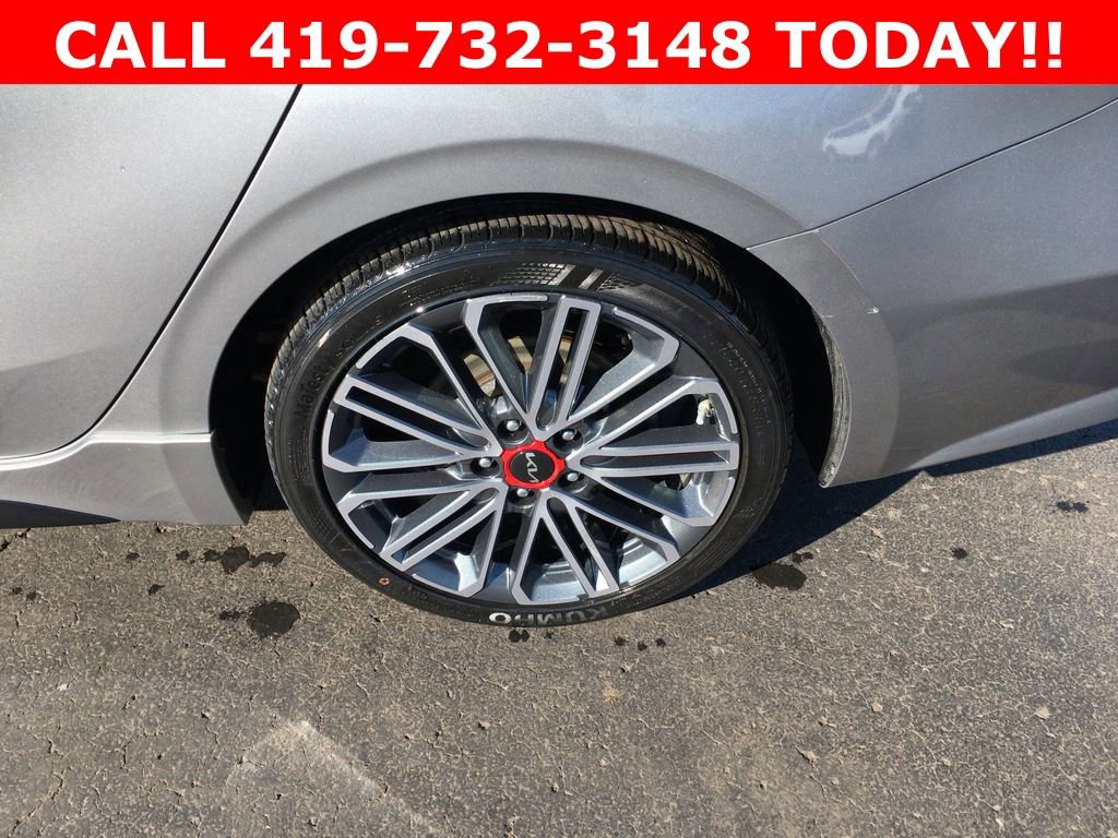 Used 2024 Kia Forte GT image 28