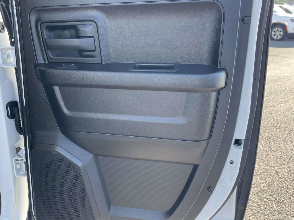Used 2015 RAM 1500 Express AWD/4WD image 32