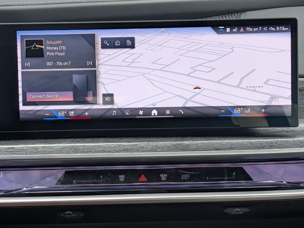 Used 2023 BMW 740i RWD image 17