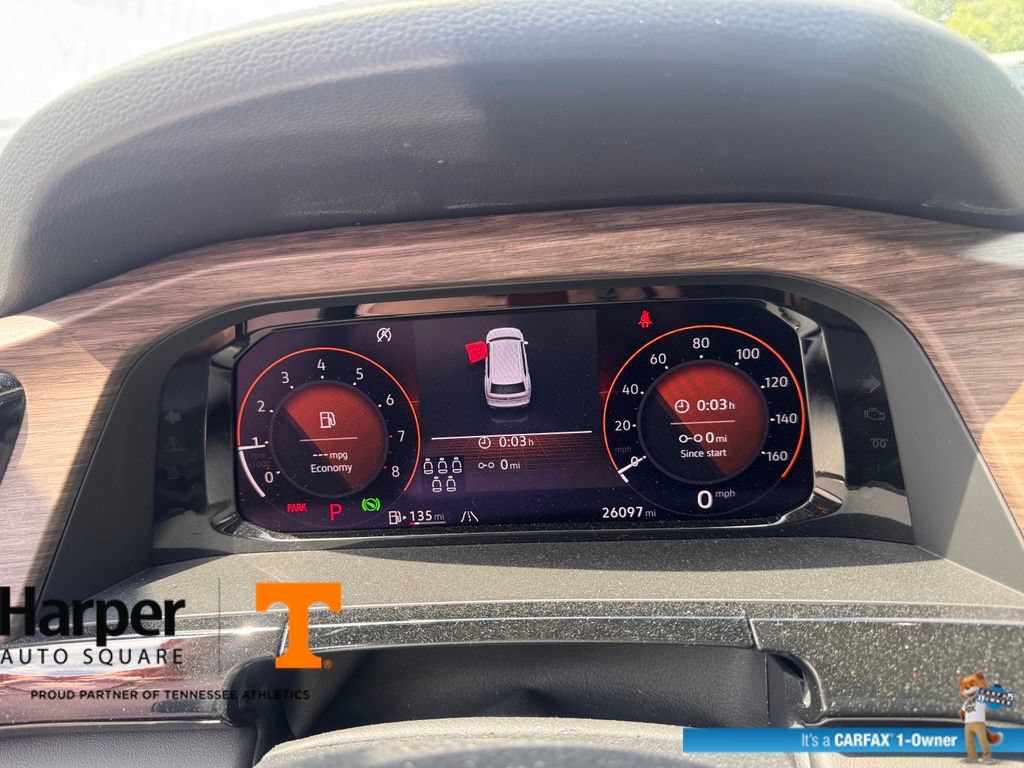 Used 2025 Volkswagen Atlas SEL AWD/4WD image 15