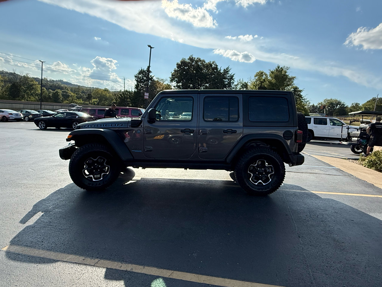 Used 2022 Jeep Wrangler Unlimited Rubicon 4xe w/ Dual Top Group image 6