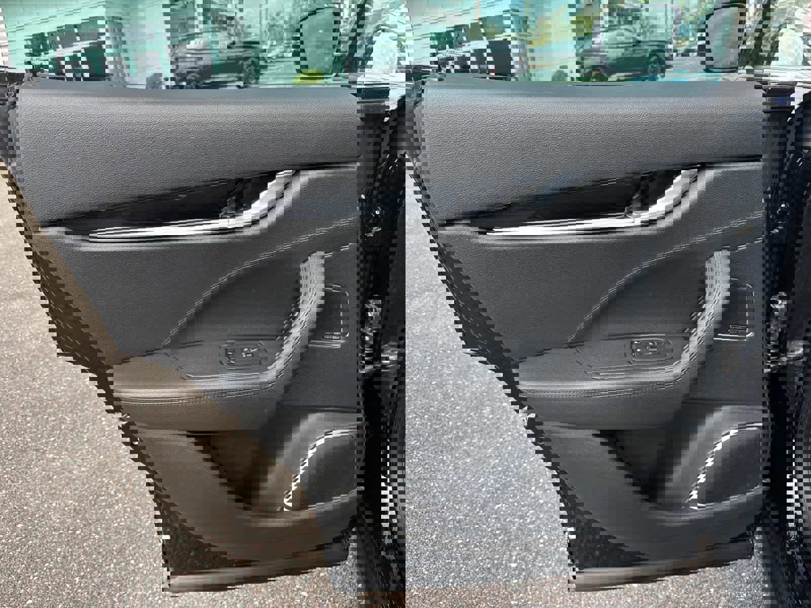 Used 2021 Maserati Levante GranSport image 12