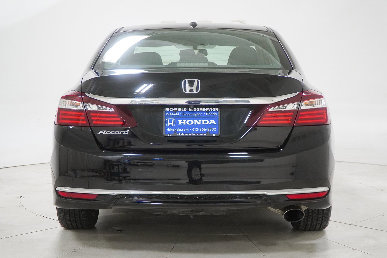 Used 2016 Honda Accord EX-L image 8