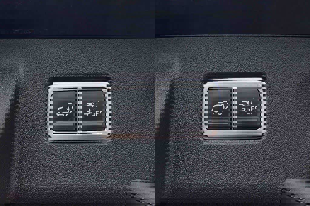 Certified 2024 Kia Sorento EX image 25