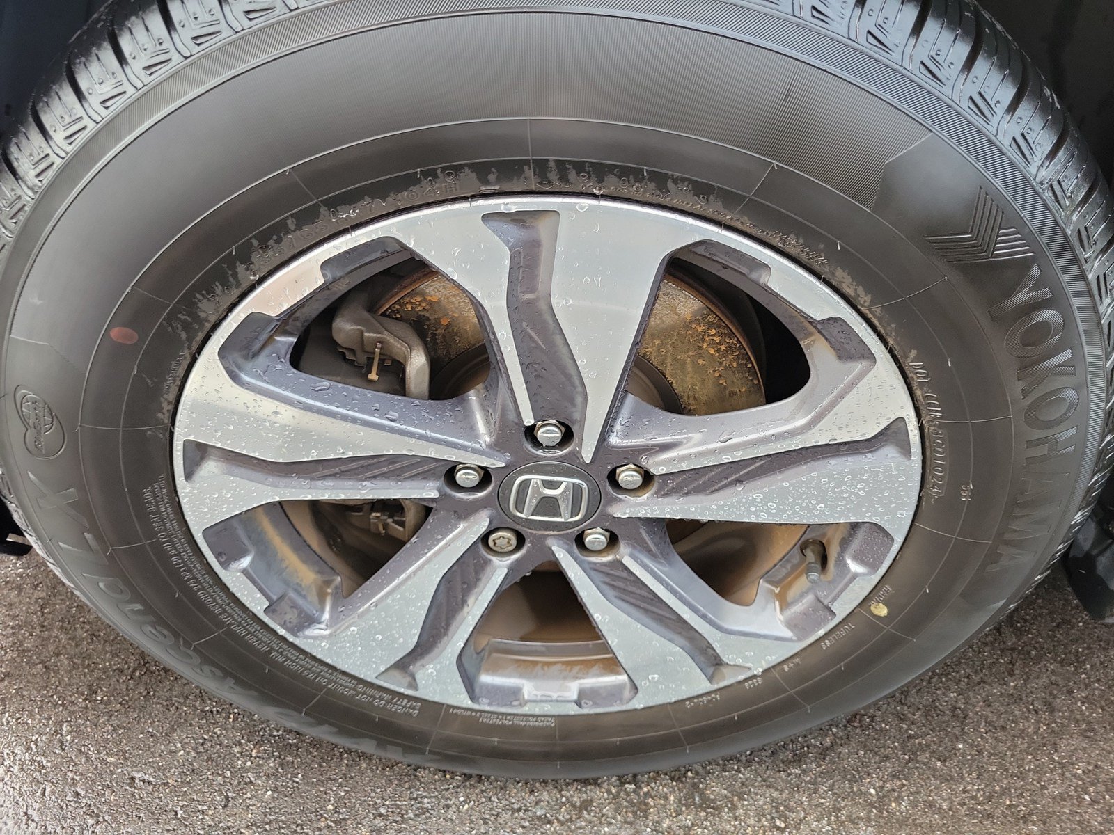 Used 2018 Honda CR-V LX image 6