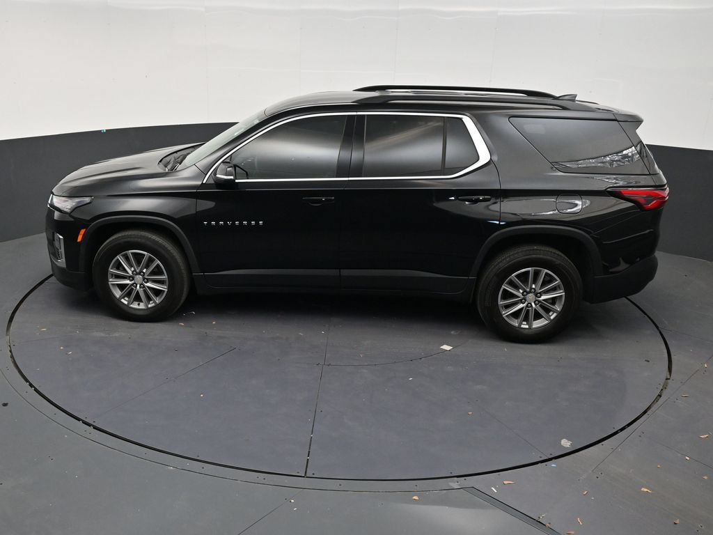 Used 2023 Chevrolet Traverse LT FWD image 13