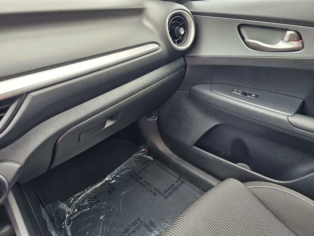 Used 2020 Kia Forte LXS image 25