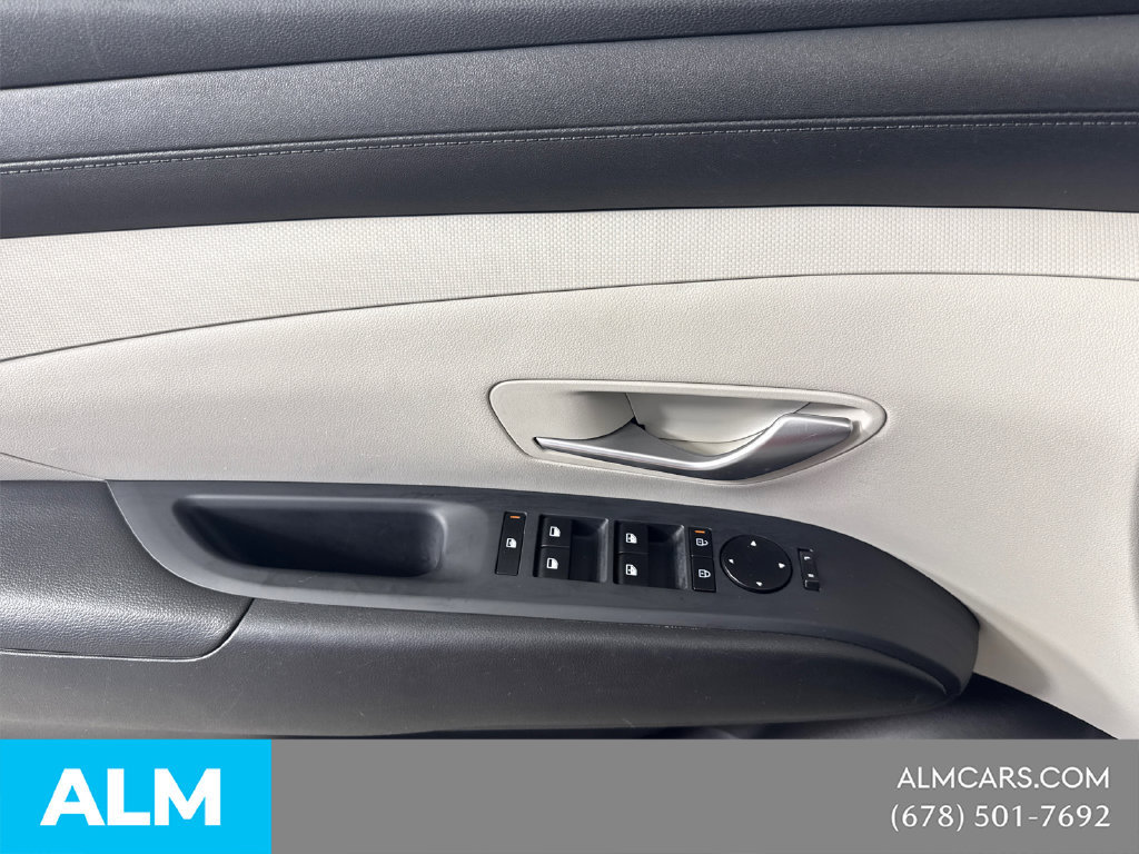 Used 2025 Hyundai Tucson SEL FWD image 13