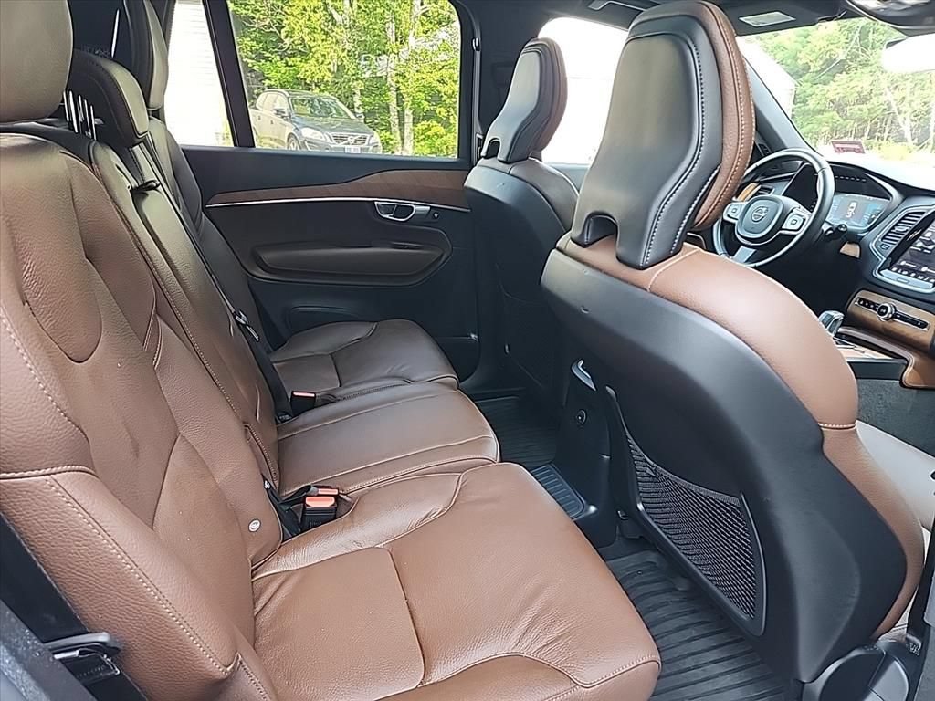 Certified 2024 Volvo XC90 T8 Core w/ Protection Package Premier AWD/4WD image 30