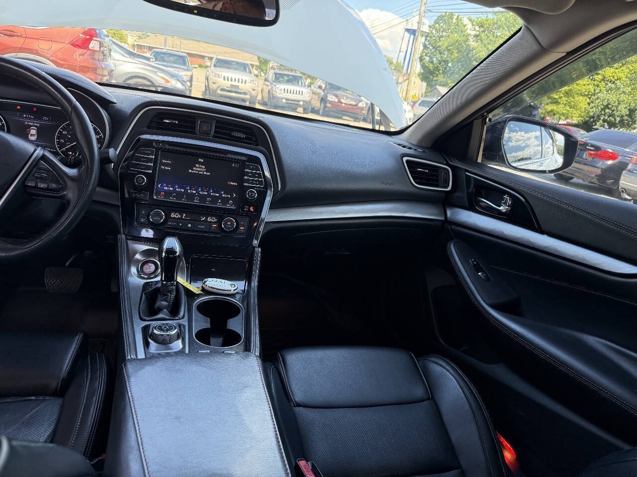 Used 2017 Nissan Maxima 3.5 SV FWD image 23