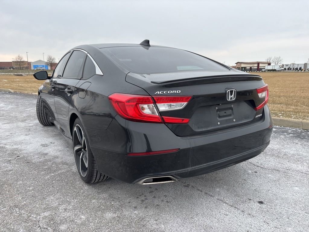 Used 2018 Honda Accord Sport image 7