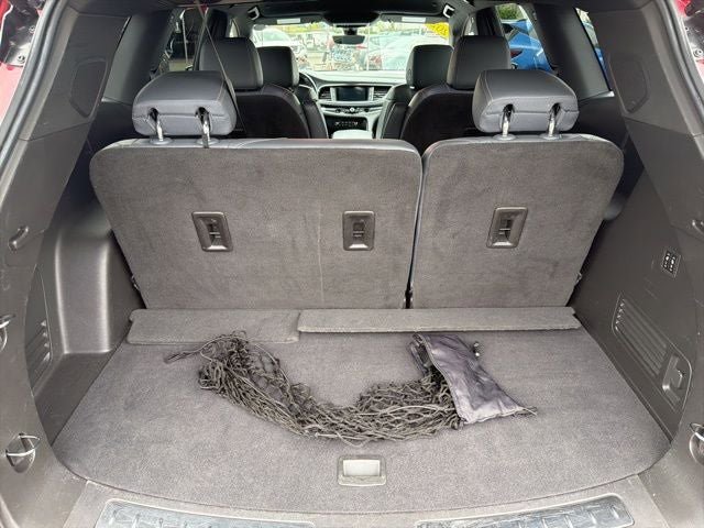 Used 2022 Buick Enclave Premium AWD/4WD image 30