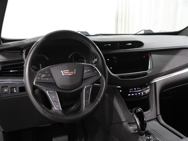 Certified 2021 Cadillac XT5 Luxury image 6