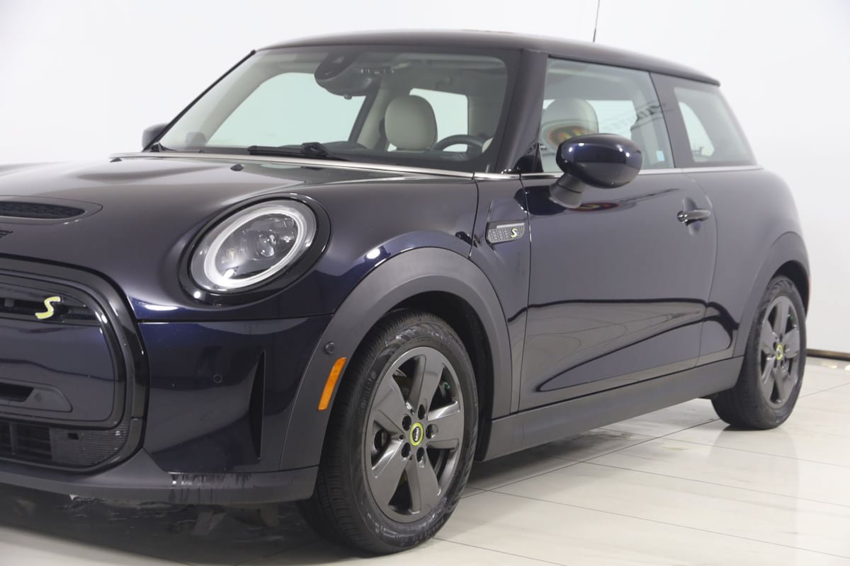 Used 2023 MINI Cooper SE FWD image 41