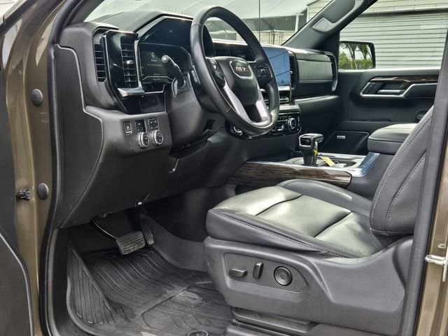 Used 2023 GMC Sierra 1500 Elevation w/ Elevation Premium Package AWD/4WD image 15