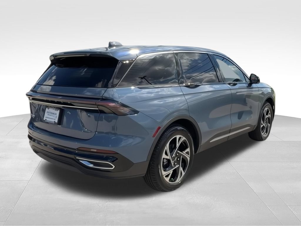 New 2026 Lincoln Nautilus Premier w/ Equipment Group 102A AWD/4WD image 8
