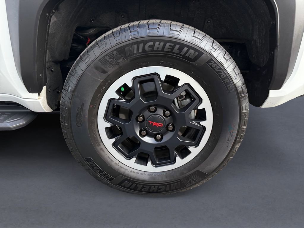 Used 2025 Toyota 4Runner TRD Off-Road image 14