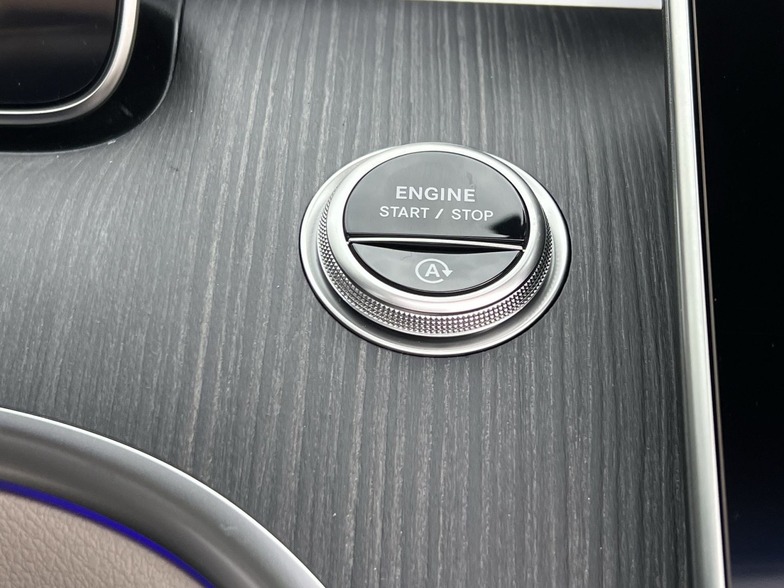 New 2027 Mercedes-Benz CLE 300 4MATIC Cabriolet image 38