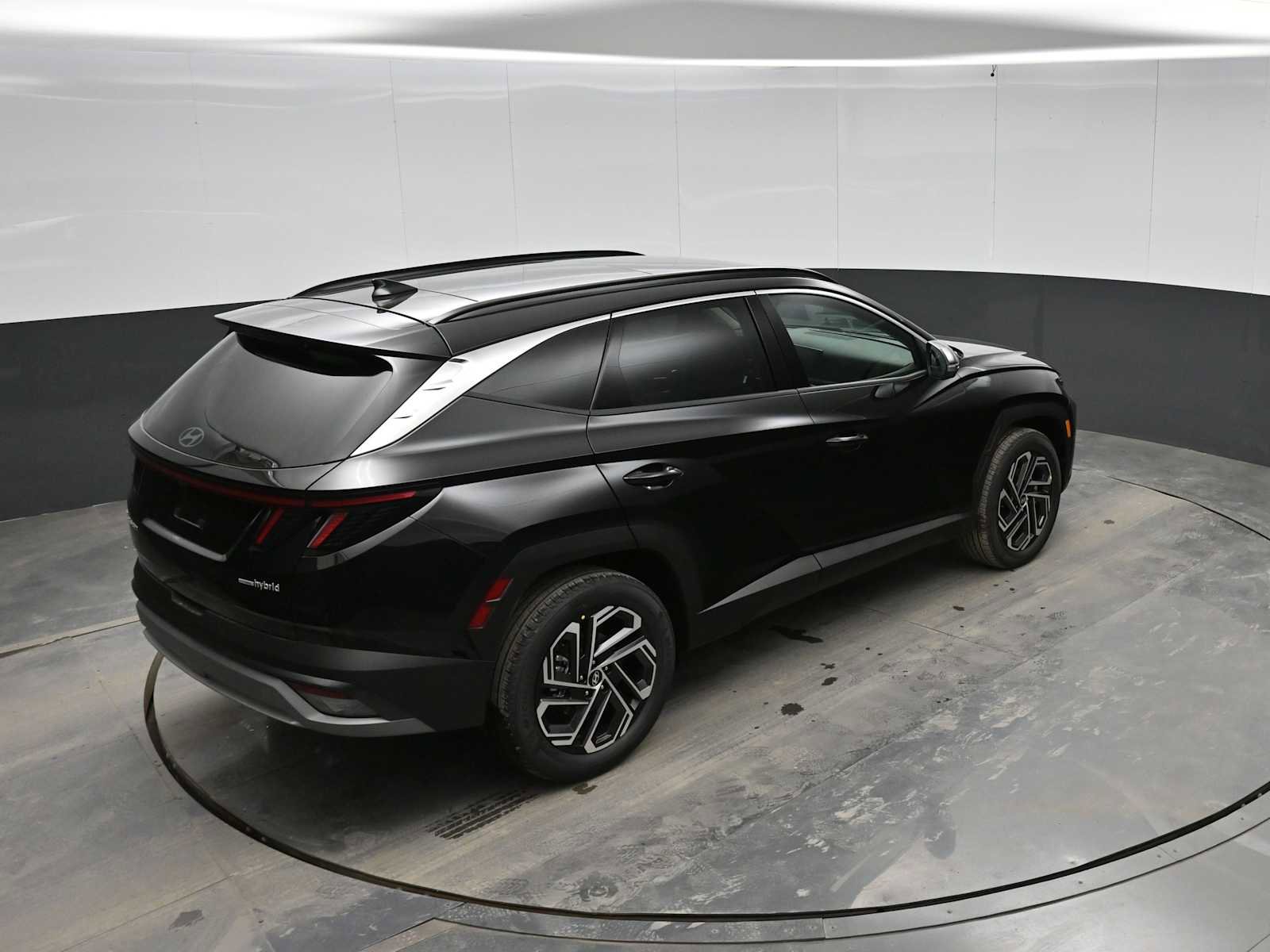 New 2026 Hyundai Tucson Limited AWD/4WD image 29