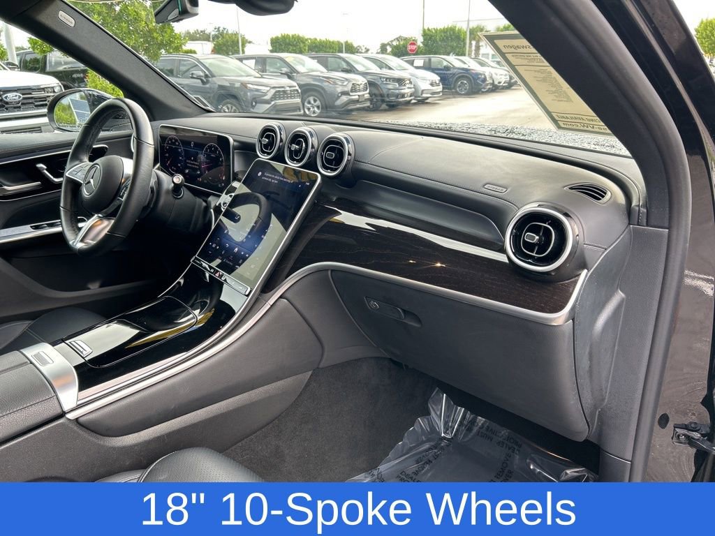 Used 2024 Mercedes-Benz GLC 300 4MATIC image 37