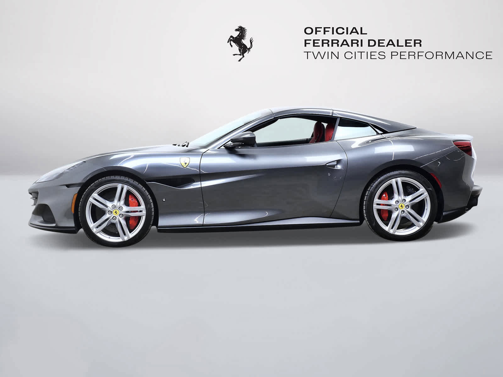 Certified 2023 Ferrari Portofino M image 2