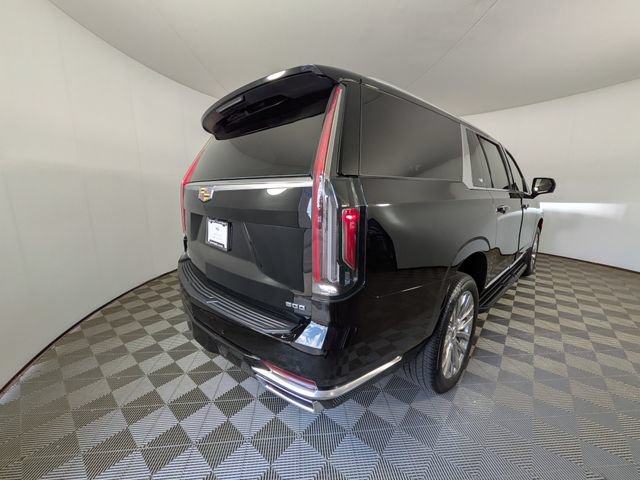 Certified 2024 Cadillac Escalade ESV Premium Luxury w/ LPO, Floor Liner Package AWD/4WD image 3