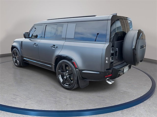 Used 2025 Land Rover Defender 130 V8 image 8