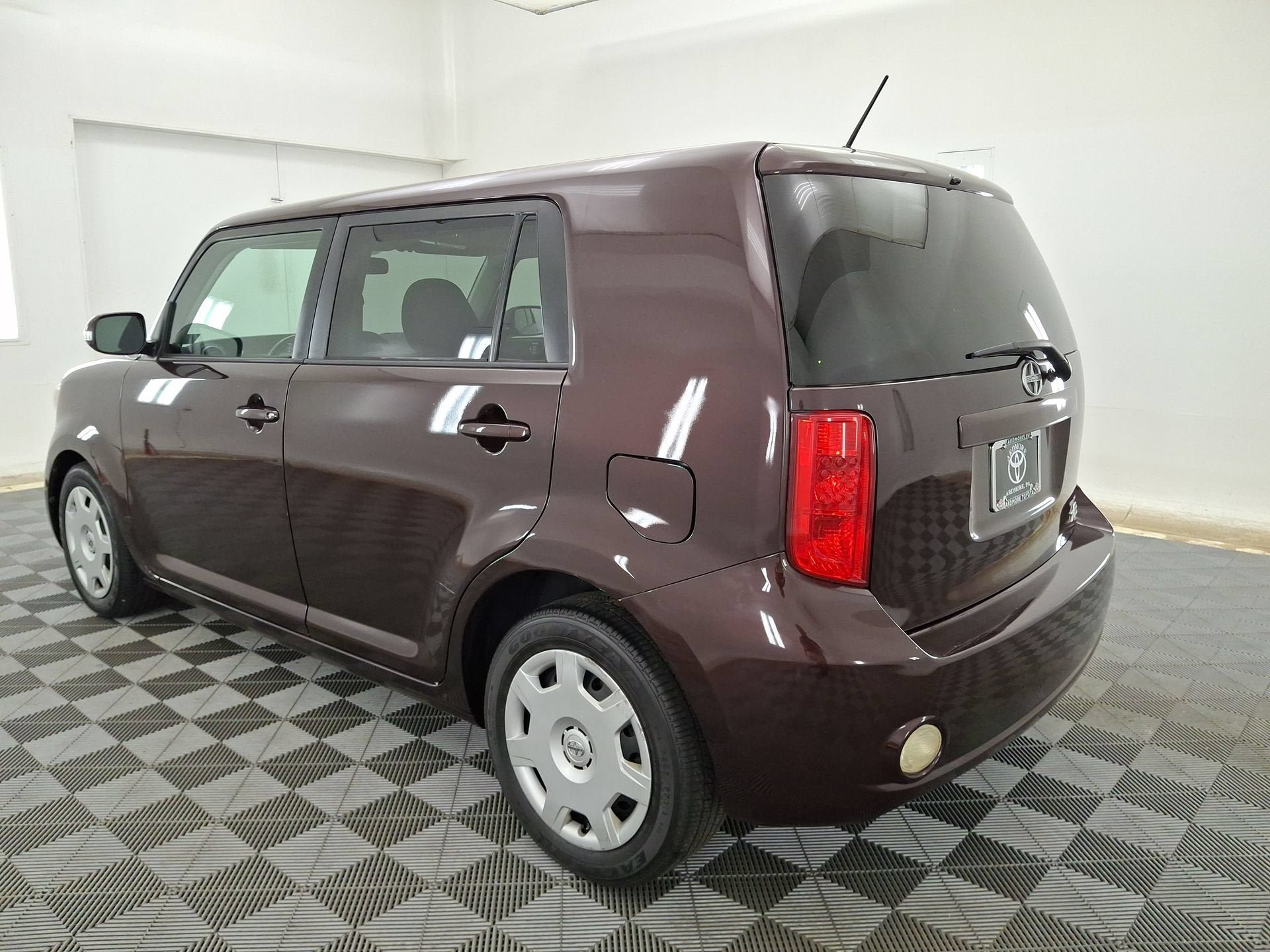 Used 2008 Scion xB FWD image 19