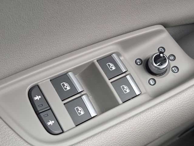 Used 2021 Audi Q7 2.0T Premium Plus image 29