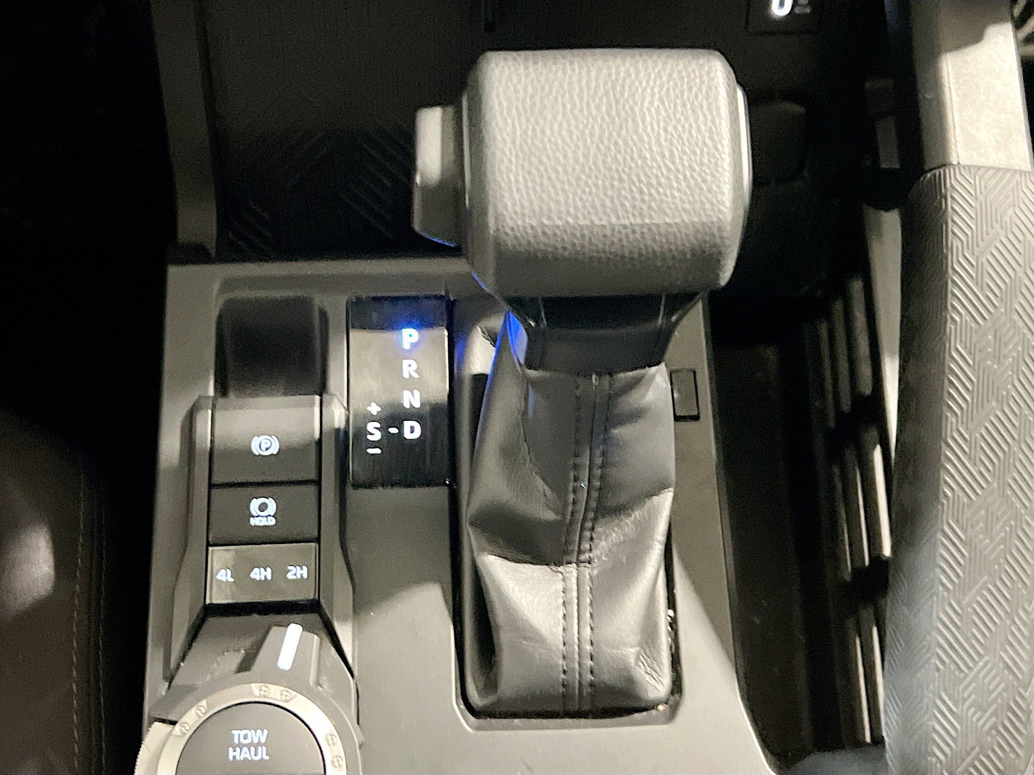 Used 2024 Toyota Tacoma SR5 image 12