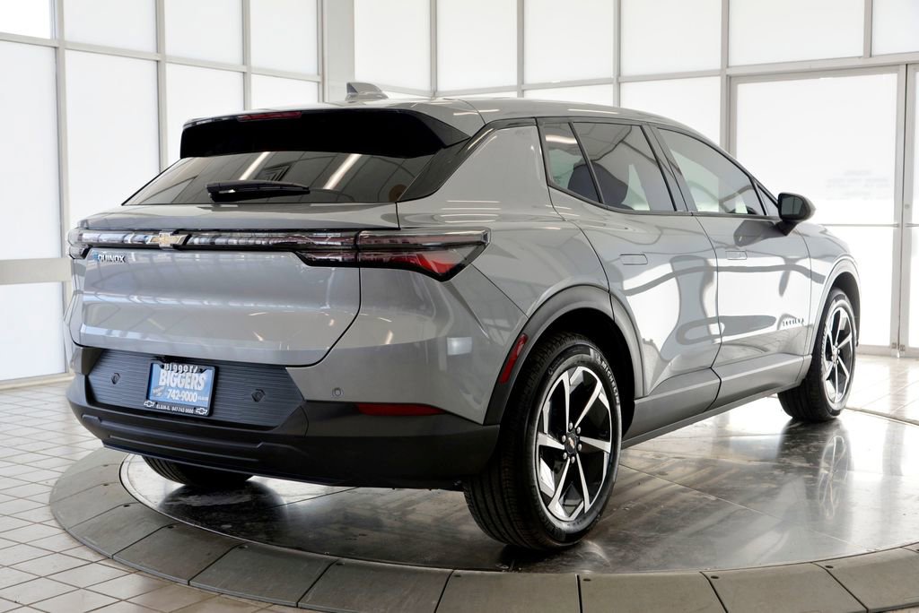 Certified 2025 Chevrolet Equinox EV LT image 8