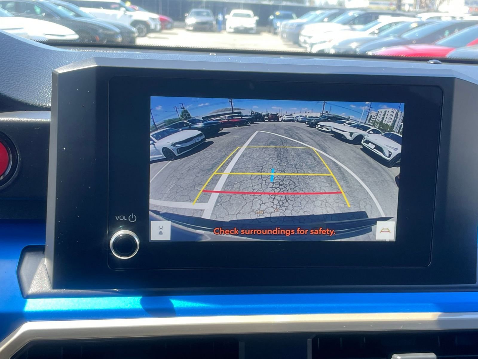 Used 2025 Toyota Tacoma TRD Off-Road AWD/4WD image 25