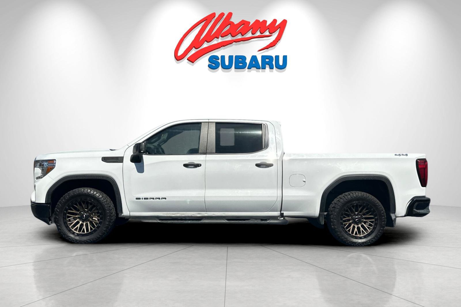 Used 2019 GMC Sierra 1500 4x4 Crew Cab w/ Trailering Package image 8