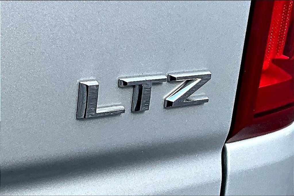 Certified 2020 Chevrolet Silverado 1500 LTZ w/ LTZ Plus Package image 22